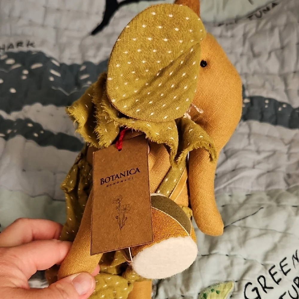 Botanica Handmade Linen Adorable Circus Elephant Stuffed Animal Toy - Picture 3 of 7